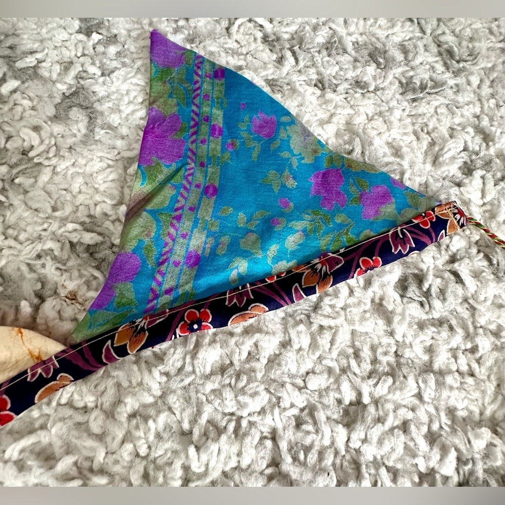 RARE Anthropologie NWT Recycled Pennant Garland - Picture 6 of 16